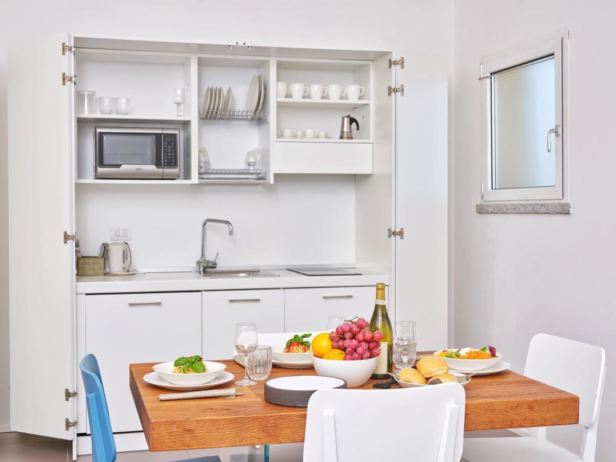 Felix Hotels - Hotel Residence Porto San Paolo ปอร์โตซานเปาโล ภายนอก รูปภาพ