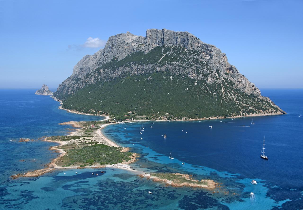 Felix Hotels - Hotel Residence Porto San Paolo ปอร์โตซานเปาโล ภายนอก รูปภาพ