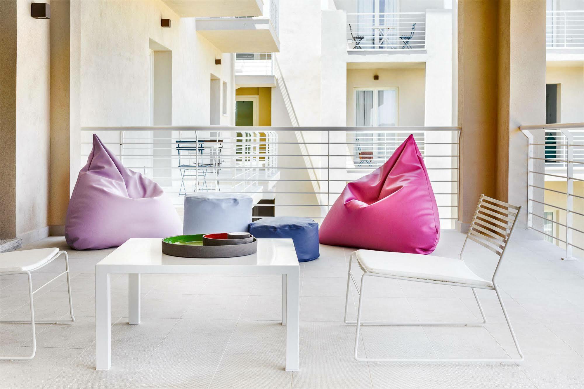 Felix Hotels - Hotel Residence Porto San Paolo ปอร์โตซานเปาโล ภายนอก รูปภาพ